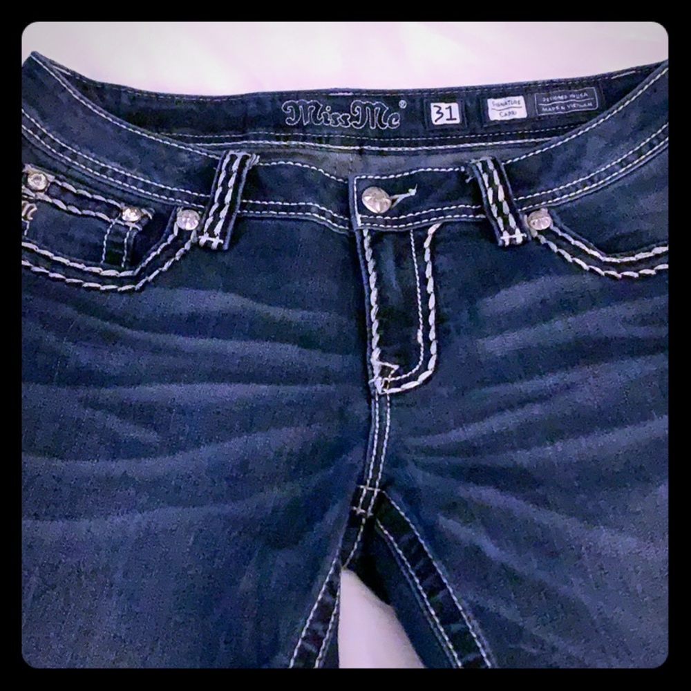 Miss Me Jean Capris Size 31